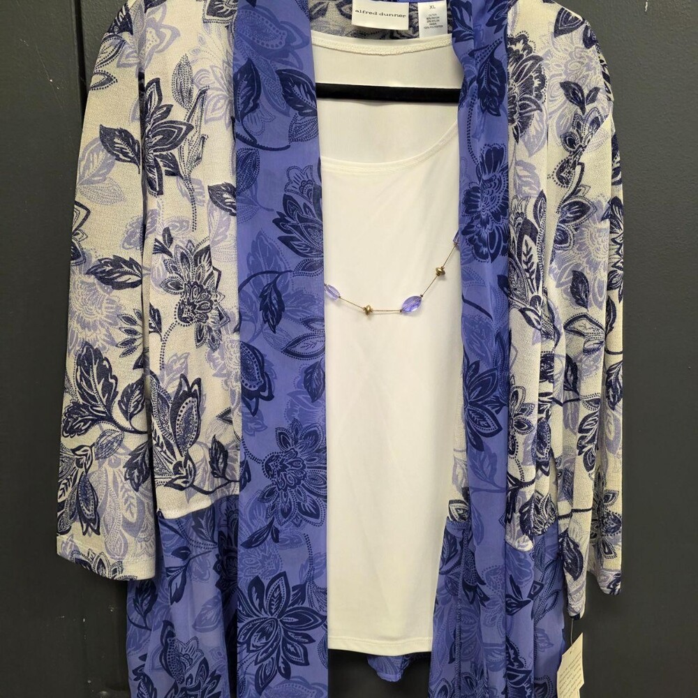 Alfred Dunner Men's Cream and Purple Blouse